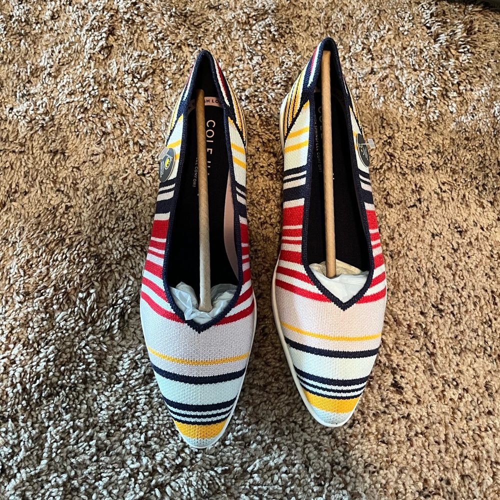 NEVER WORN Cole Haan skimmer flats size 7